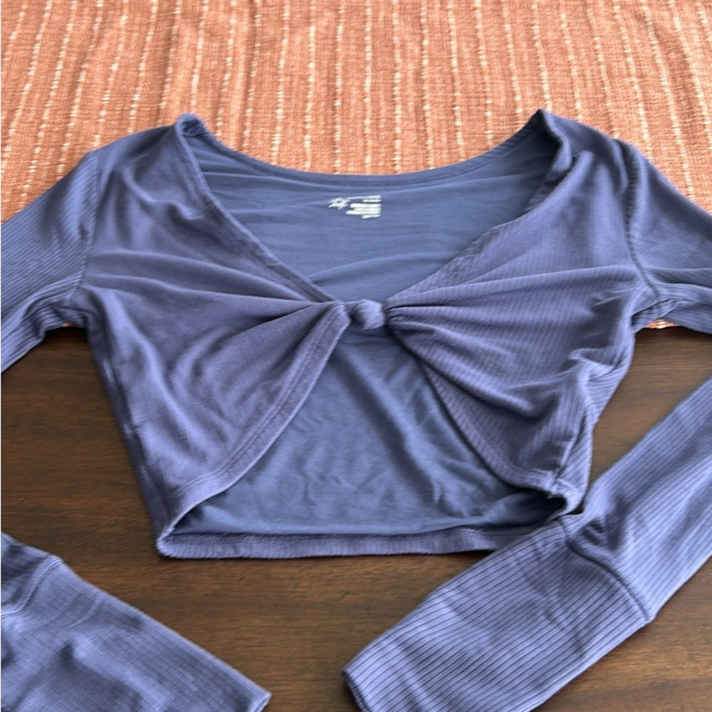 Aerie shirt